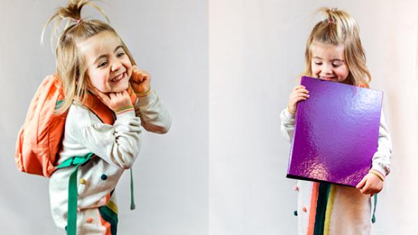 Fille retourne à l'école avec cartable et farde FAMIWAL